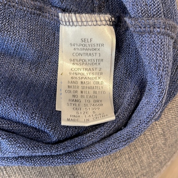 She + Sky Color Block Tee Top - Picture 5 of 5